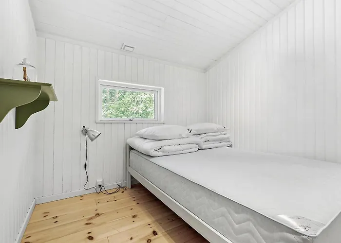 2 Bedroom Stunning In Feriehus