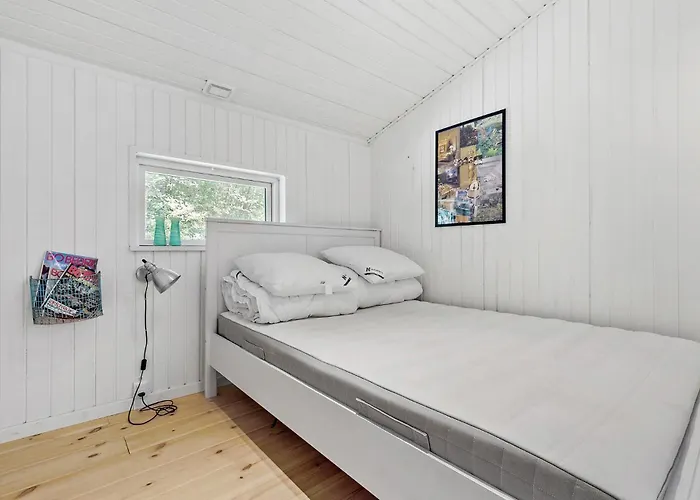 2 Bedroom Stunning In Feriehus *